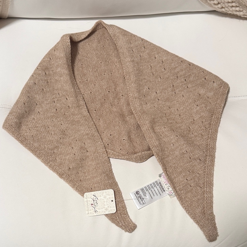 Free People Triangle Tan Knit Scarf